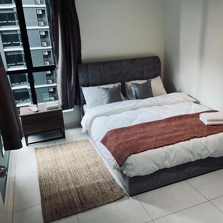 Maxim 2 Bedrooms Mrt Station Cheras Kuala Lumpur Homestay Exterior photo